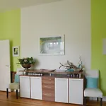 מלון דירות Boutique Mittendrin 3*